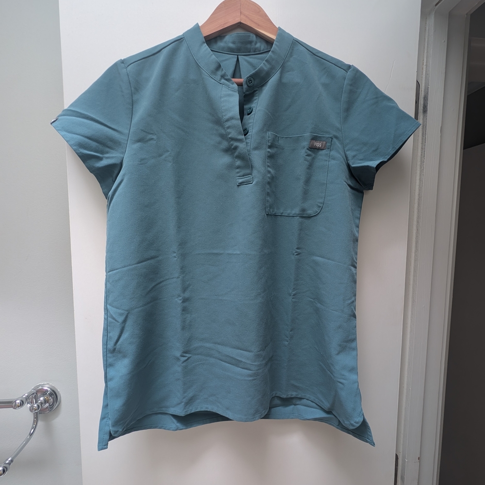 Figs Women's Embu Popover Scrub Top XSmall